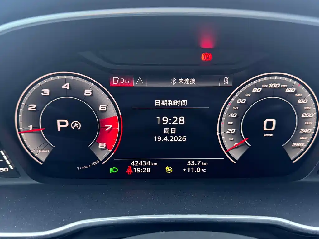 Audi Q3 2022 — фото 19