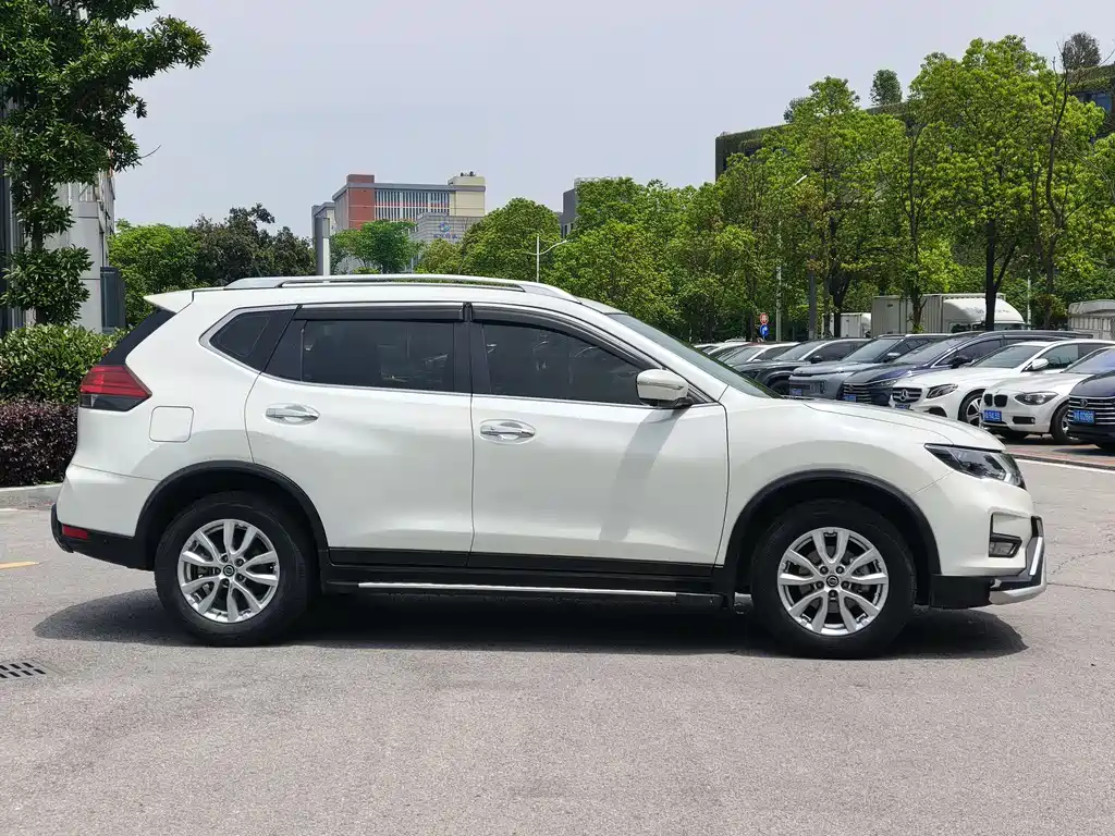 Nissan X-Trail 2020 — фото 4