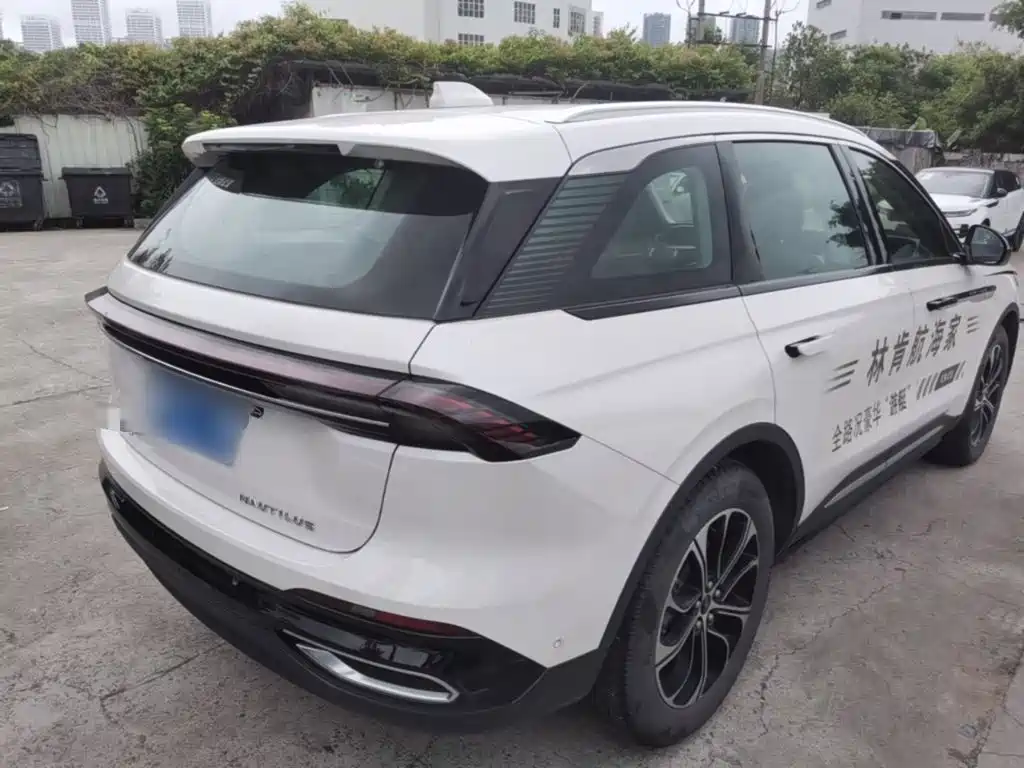 Lincoln Nautilus 2023