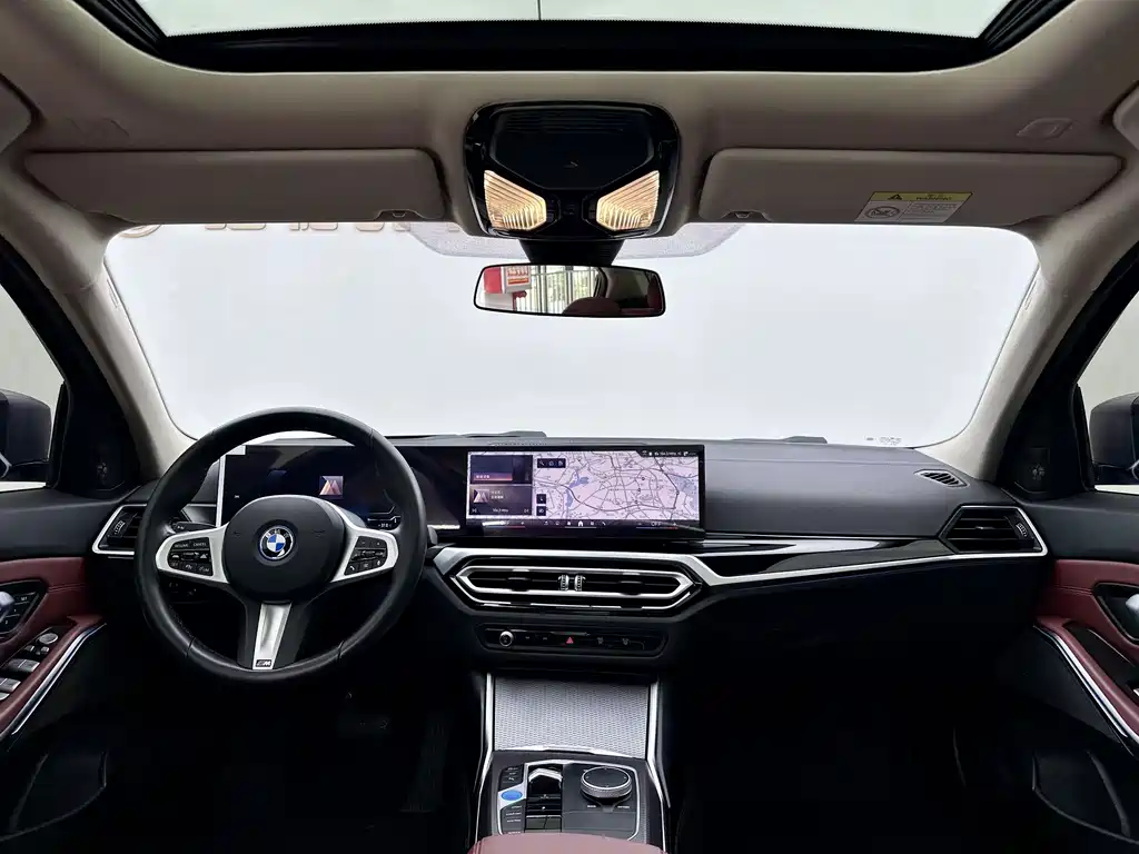 BMW i3 2024 — фото 8
