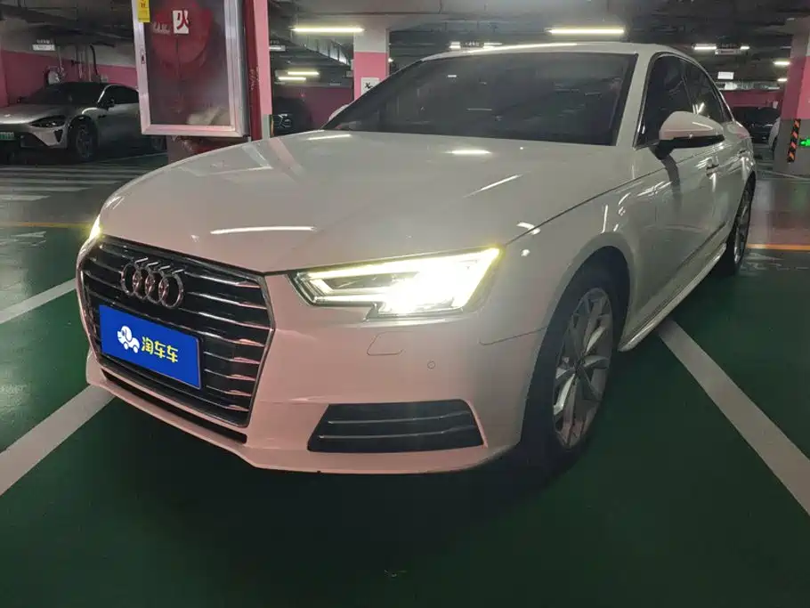 Audi A4L 2017