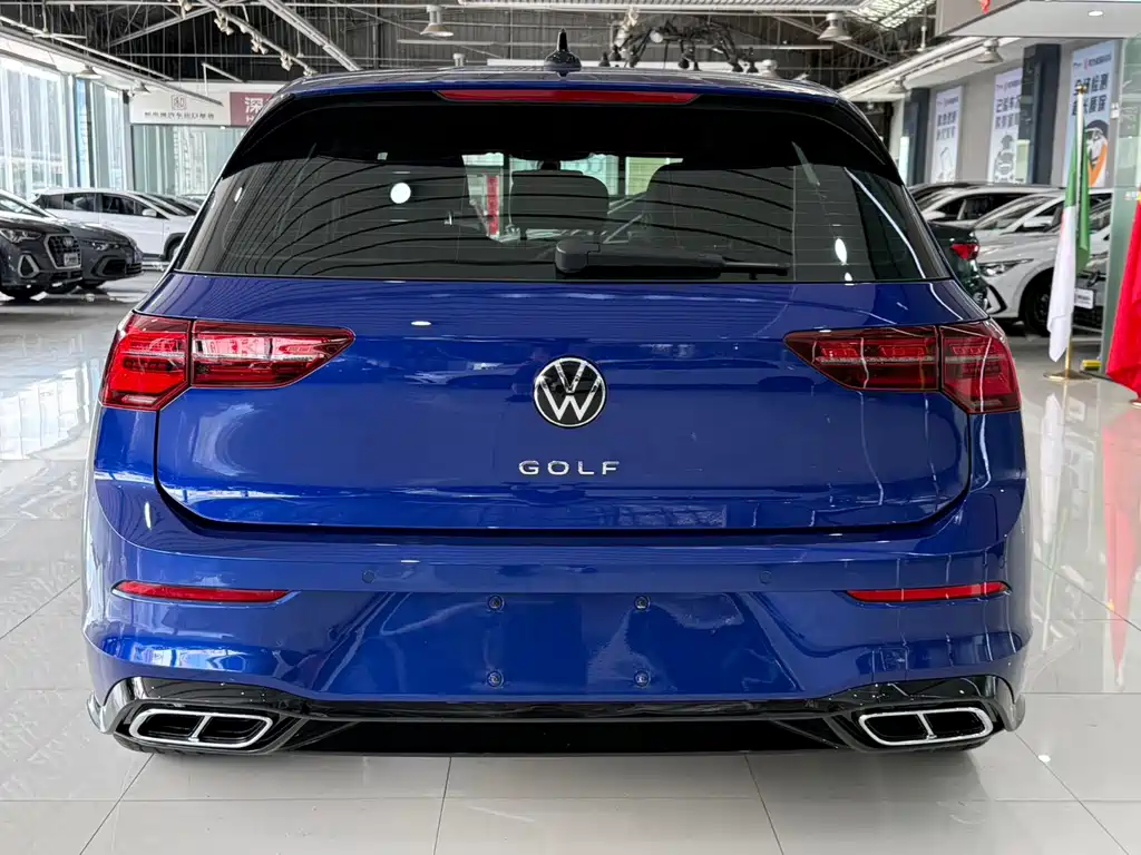 Volkswagen Golf 2023