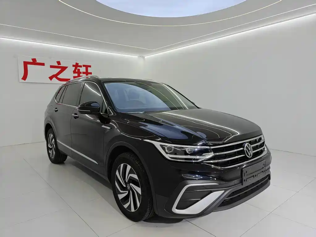 Volkswagen Tiguan L 2023