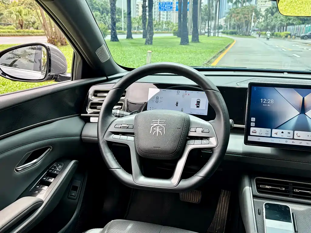 BYD Qin L 2025 — фото 13