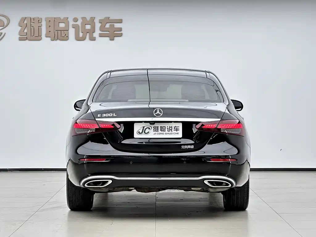 Mercedes-Benz E-Class 2021 — фото 14