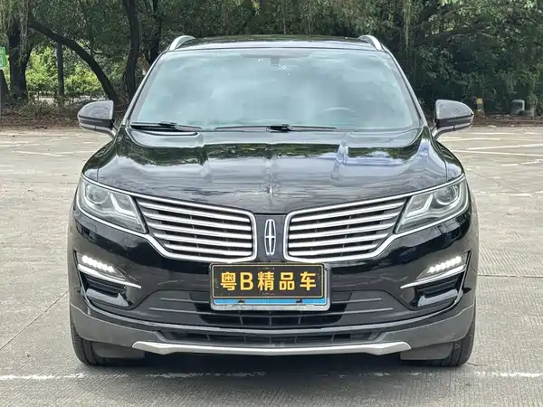 Lincoln MKC 2016