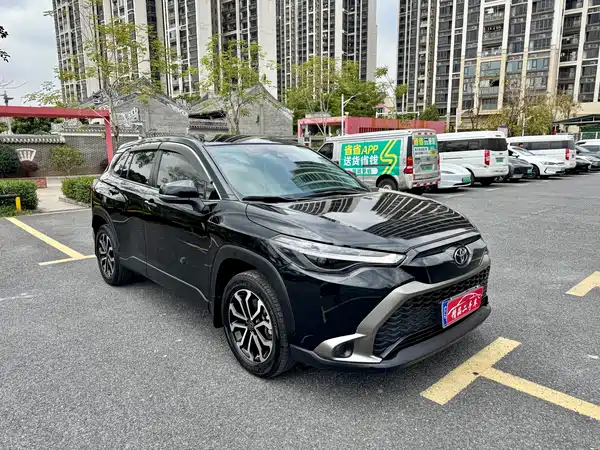Toyota Frontlander 2022