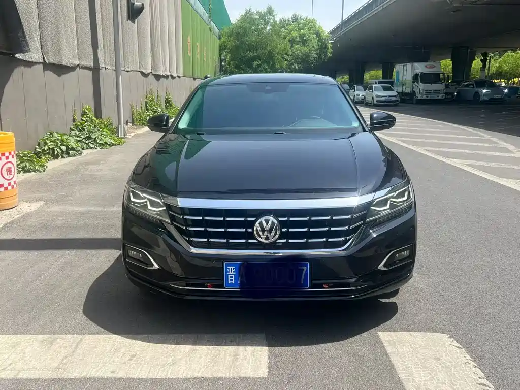 Volkswagen Passat 2019 — фото 2