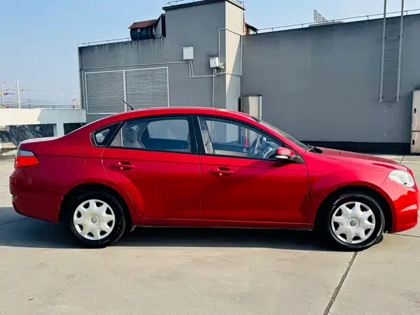 Brilliance H330 2013