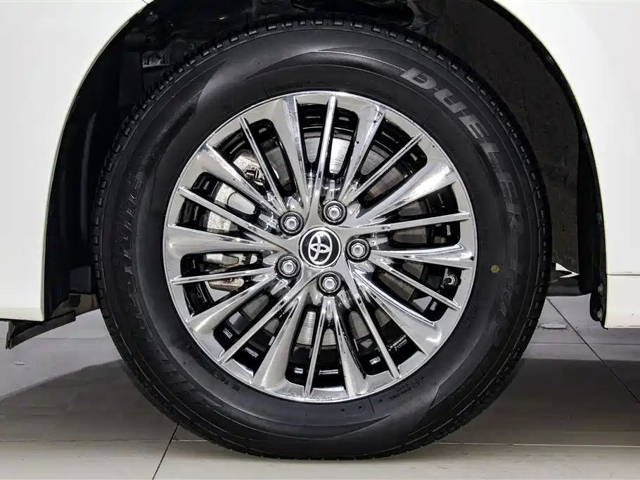 Toyota Alphard 2023 — фото 11