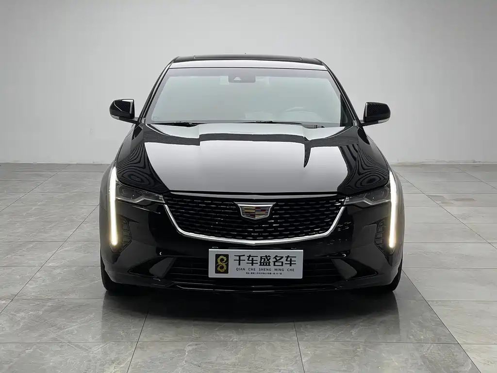 Cadillac CT4 2023 — фото 2
