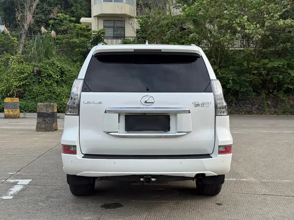 Lexus GX 2016 — фото 19