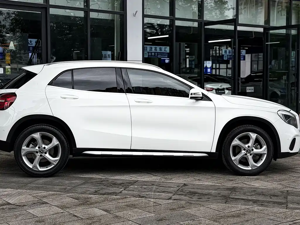 Mercedes-Benz GLA 2017 — фото 5