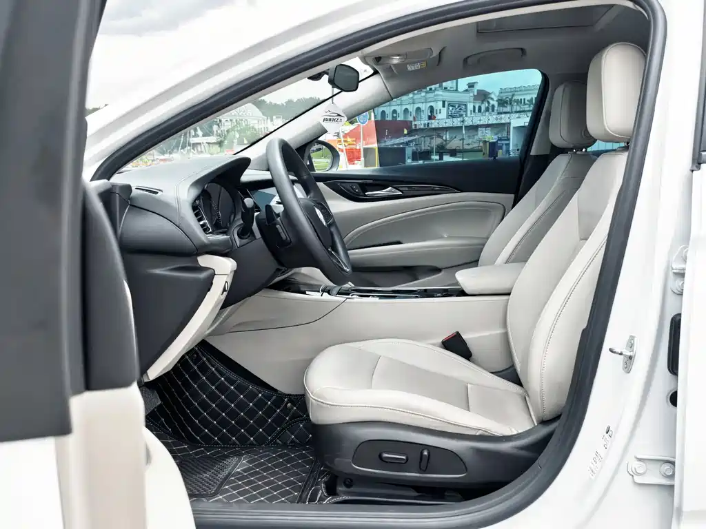 Buick Regal 2022 — фото 13