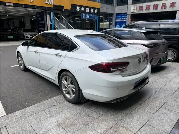 Buick Regal 2021