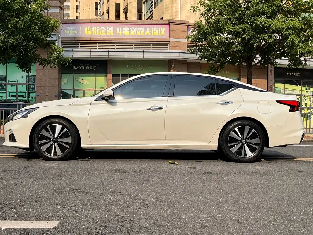 Nissan Teana 2021 — фото 7