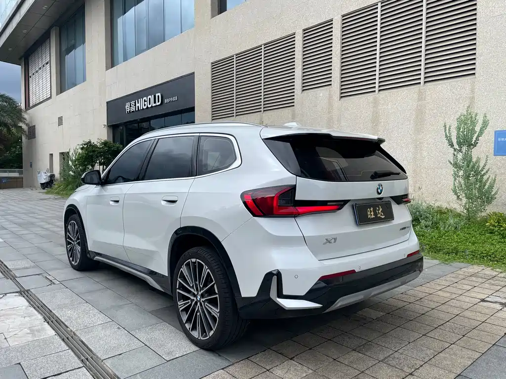 BMW X1 2024 — фото 9