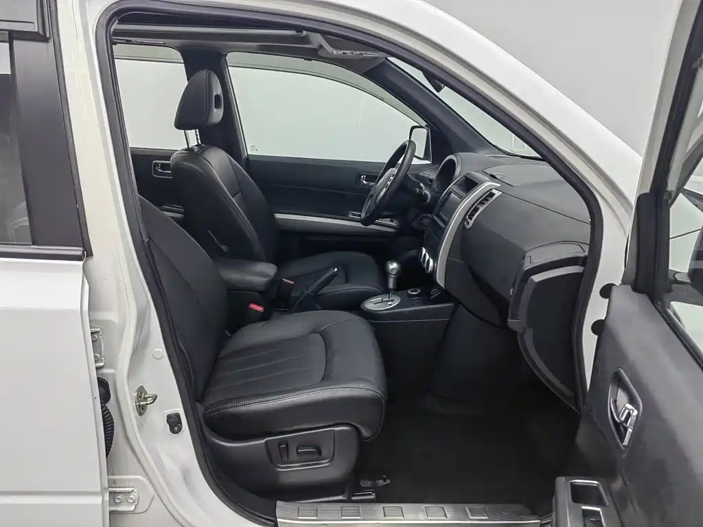 Dongfeng Fengdu MX6 2015 — фото 23