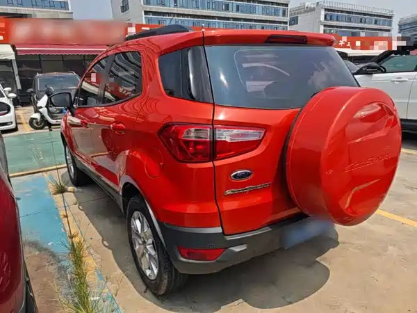 Ford EcoSport 2015
