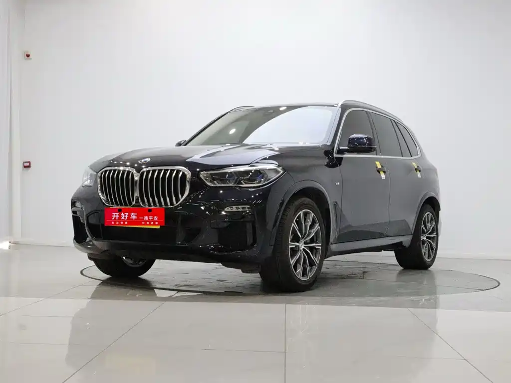 BMW X5 2020 — фото 1