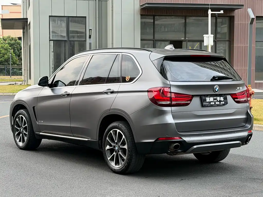 BMW X5 2017 — фото 7