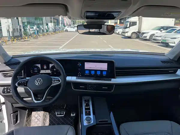 Volkswagen Tavendor 2025