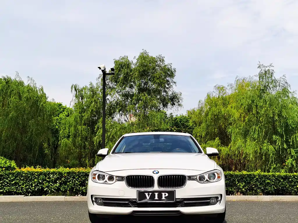 BMW 3 Series 2015