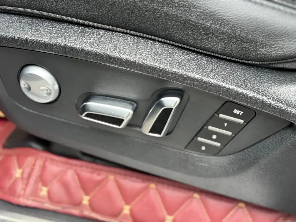 Haval H9 2015 — фото 18