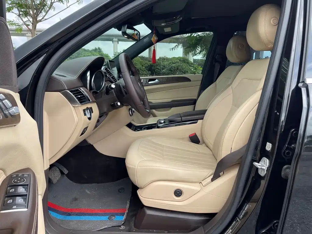 Mercedes-Benz GLE 2018 — фото 20