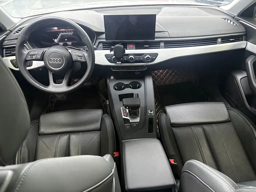 Audi A4L 2023