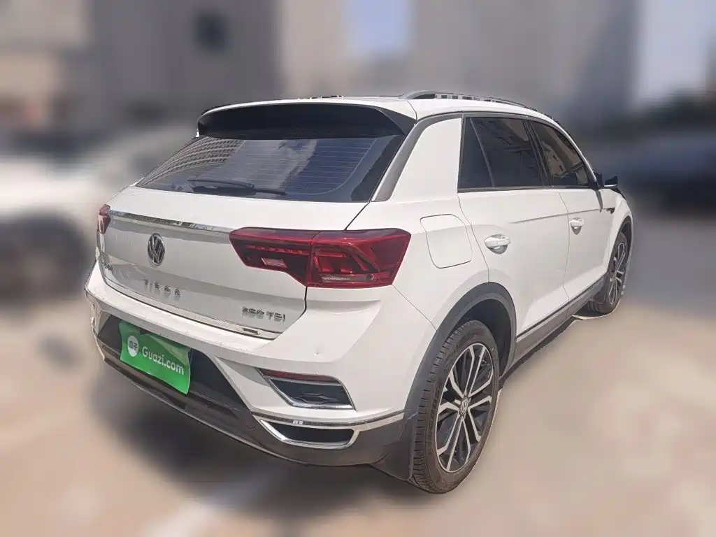 Volkswagen T-Roc 2021 — фото 4