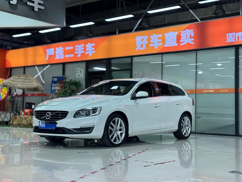 Volvo V60 2017