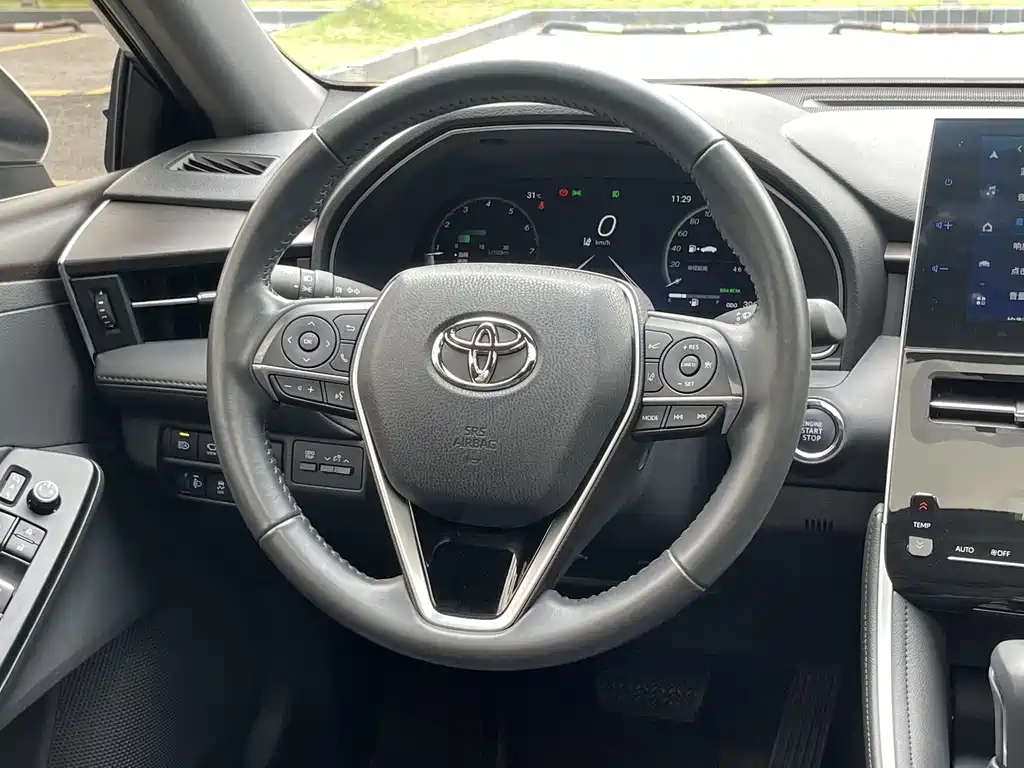 Toyota Avalon 2023 — фото 19