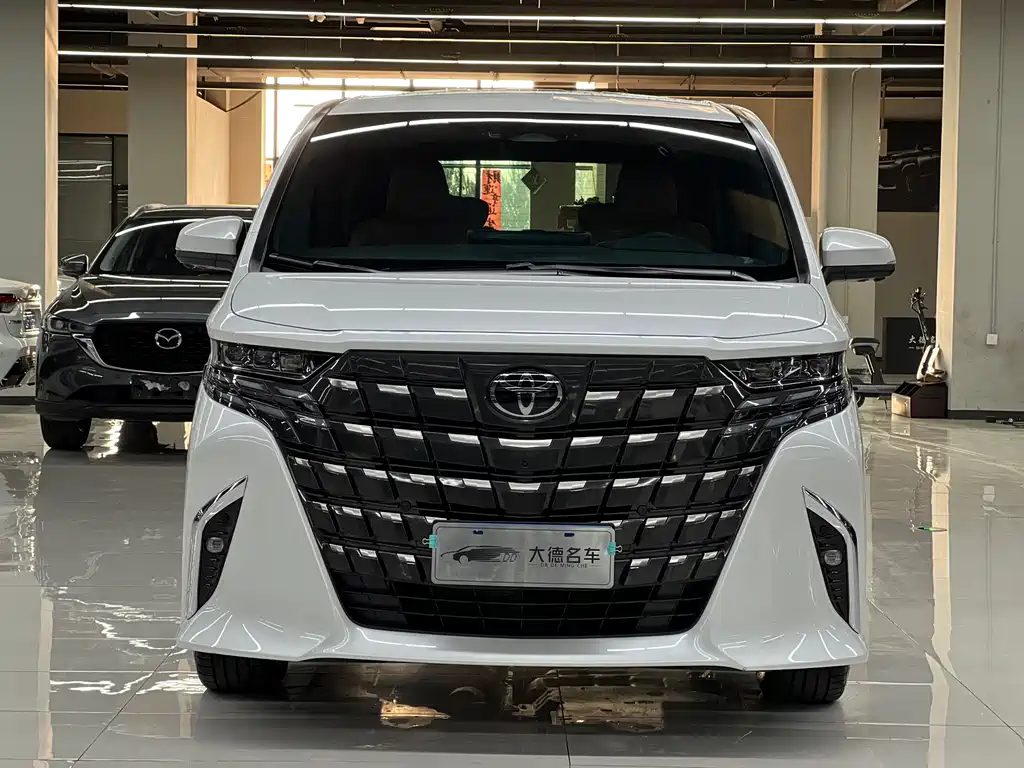 Toyota Alphard 2024