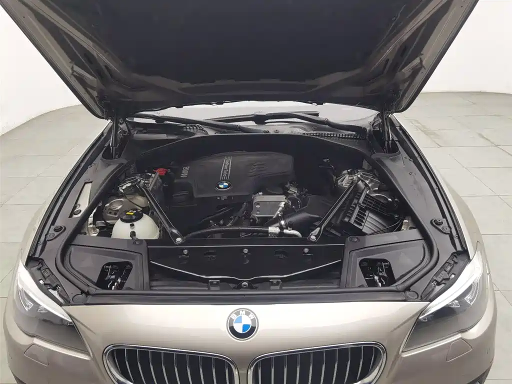 BMW 5 Series 2016