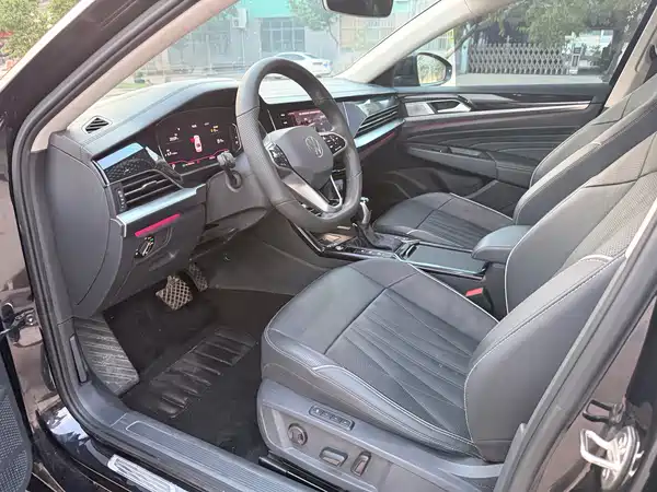 Volkswagen Passat 2022