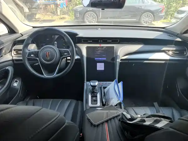 Hongqi H5 2024