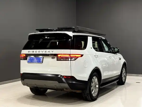 Land Rover Discovery 2018