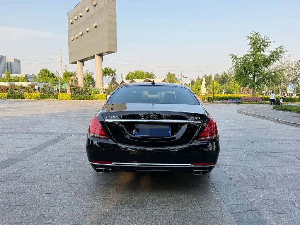 Mercedes-Benz S-Class 2015