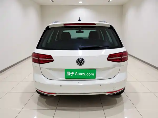 Volkswagen Viloran 2018
