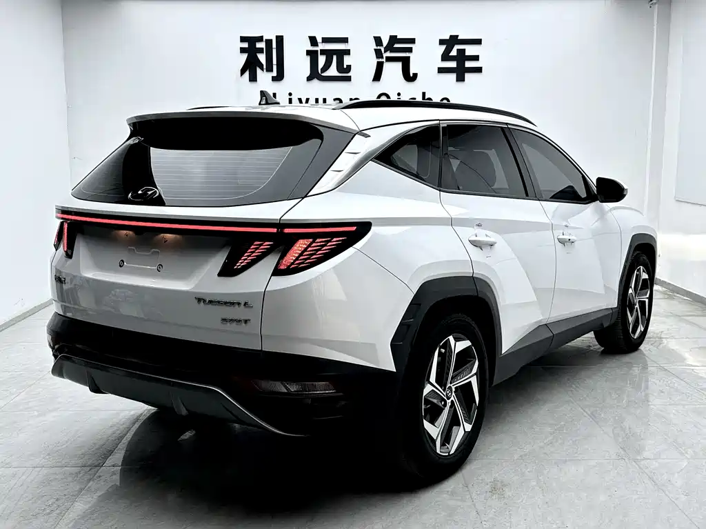 Hyundai Tucson 2024 — фото 15