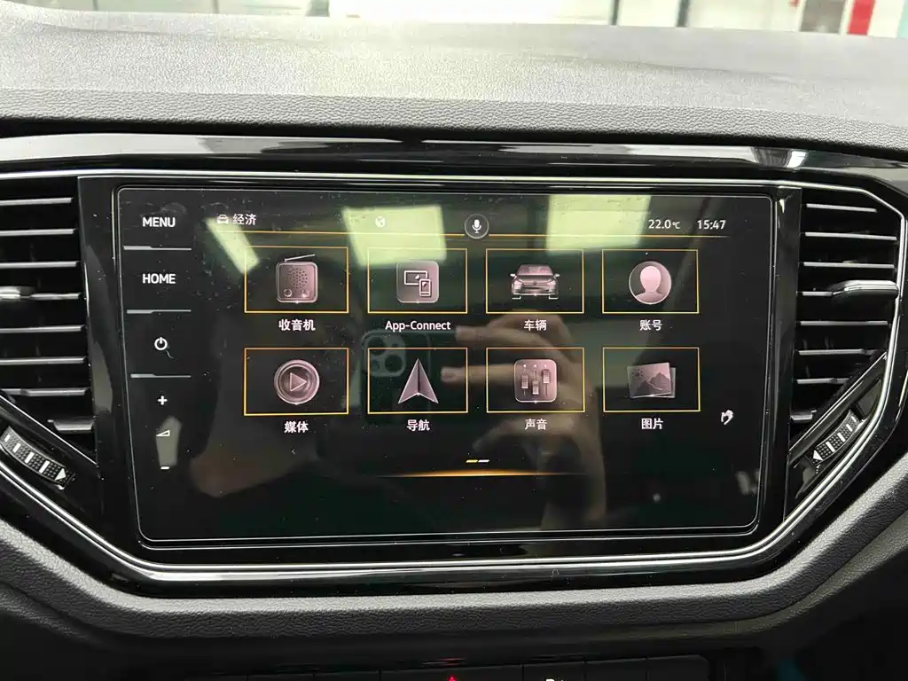 Volkswagen T-Roc 2022 — фото 6
