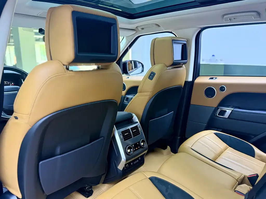 Land Rover Range Rover Sport 2020 — фото 17