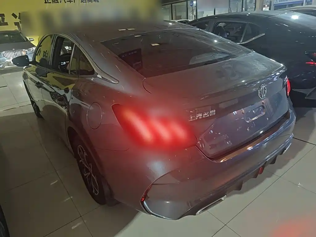 MG 5 2022