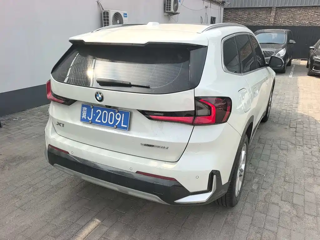 BMW X1 2023 — фото 14