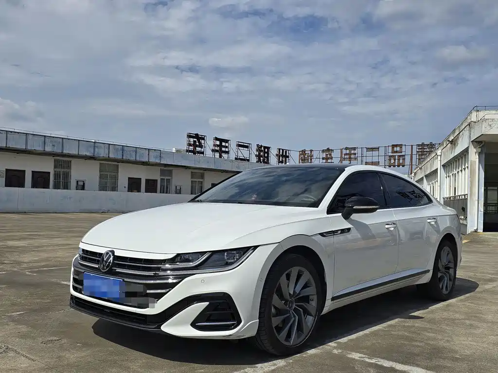 Volkswagen CC 2024