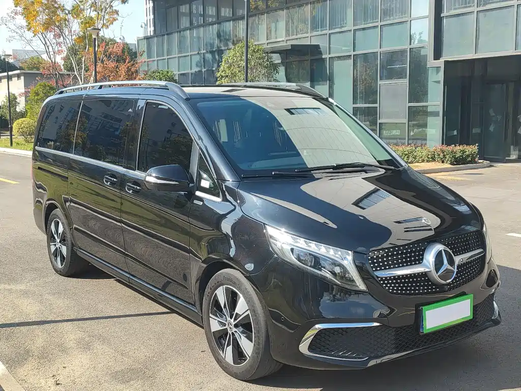 Mercedes-Benz V-Class 2022 — фото 3