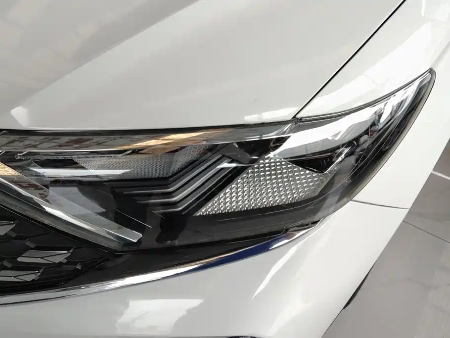 Jetta VS7 2023