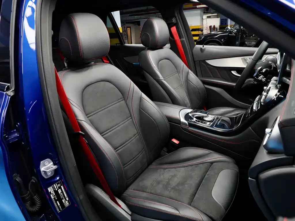 Mercedes-Benz GLC AMG 2019 — фото 10