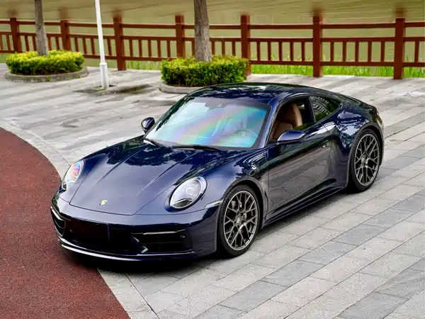 Porsche 911 2019